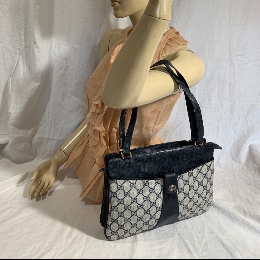 Gucci Navy and Cream Patterned Bag